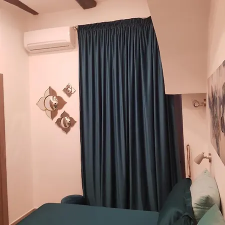 Quispaccanapoli לינה וארוחת בוקר נאפולי
