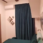 Quispaccanapoli Panzió Nápoly