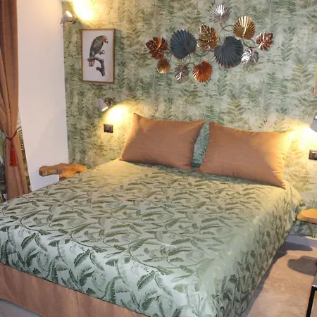 Quispaccanapoli 4* Nápoly